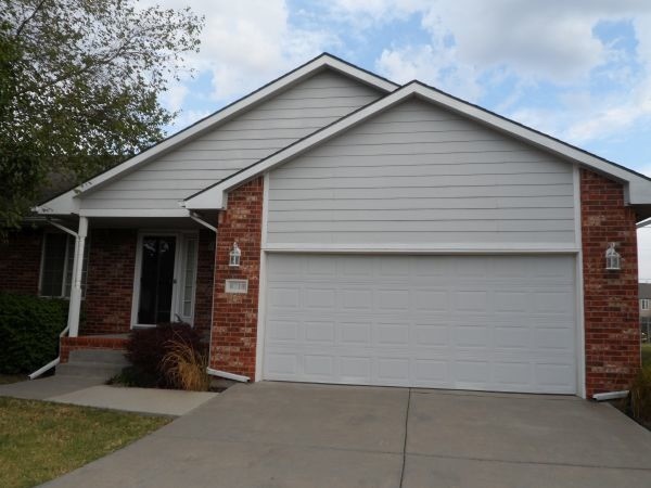 Foto principal - 8710 E 44th St N