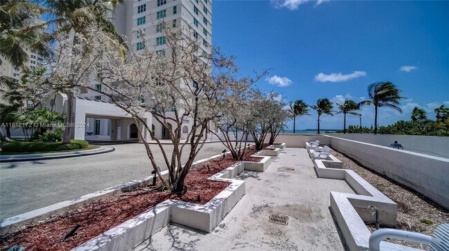 Foto del edificio - 800 Claughton Island Dr