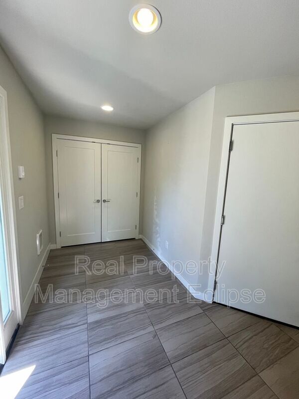 Foto del edificio - 1525 139th Ct NE