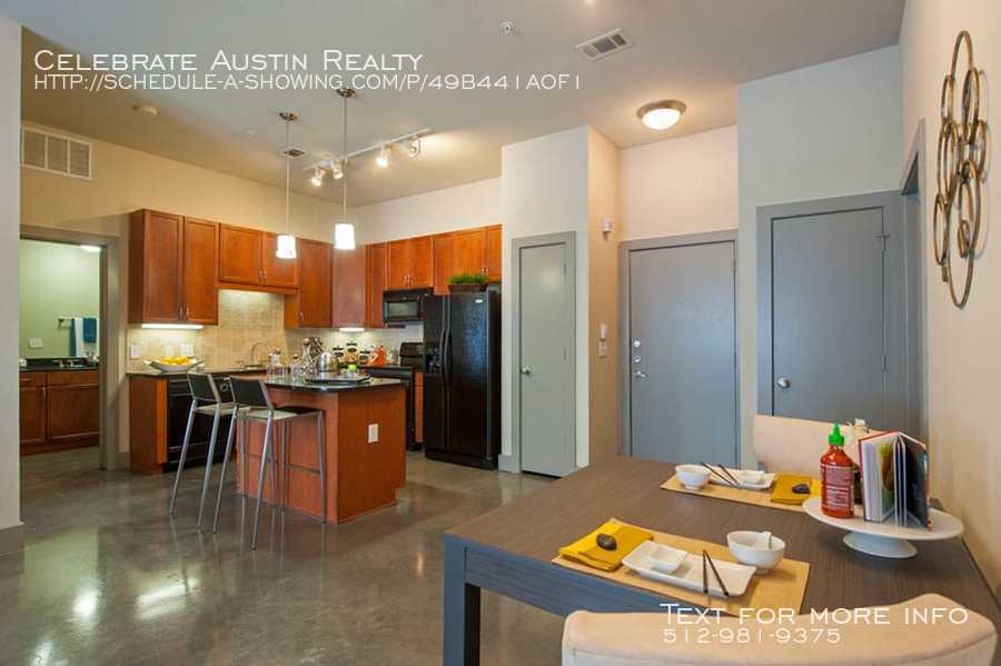Primary Photo - Residences at the Triangle