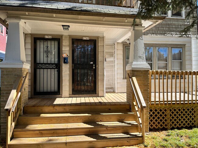 Building Photo - 2760 N 51st St