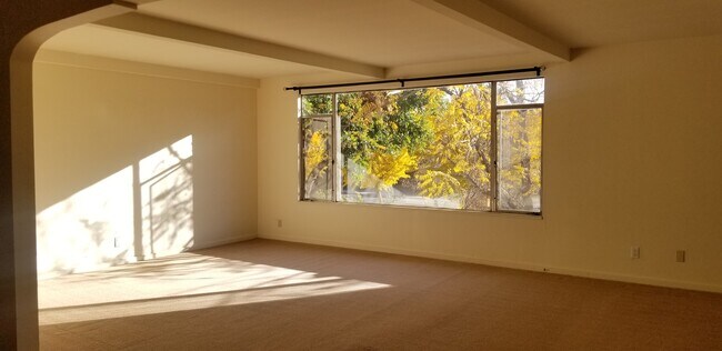 Living Room - 2270 W Middlefield Rd