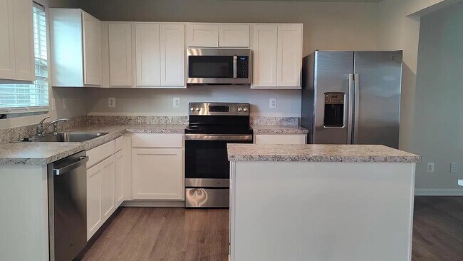 Building Photo - 1047 Wickersham Wy