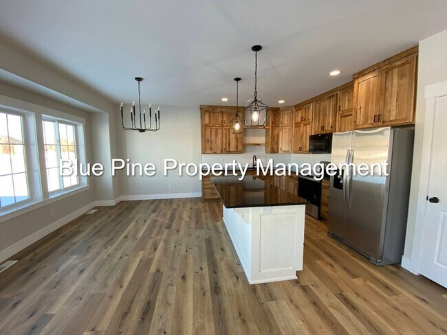 Foto del edificio - 1104 Cypress Loop