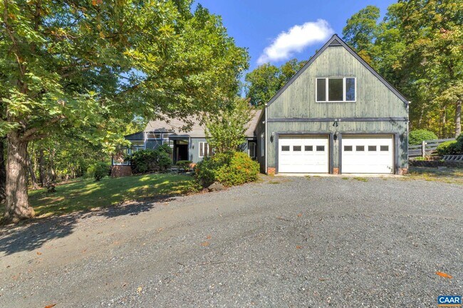 Building Photo - 5317 Stony Point Rd