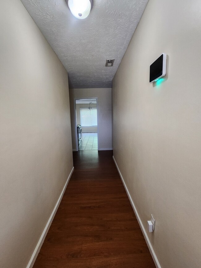 Foto del edificio - 801 Blawell St