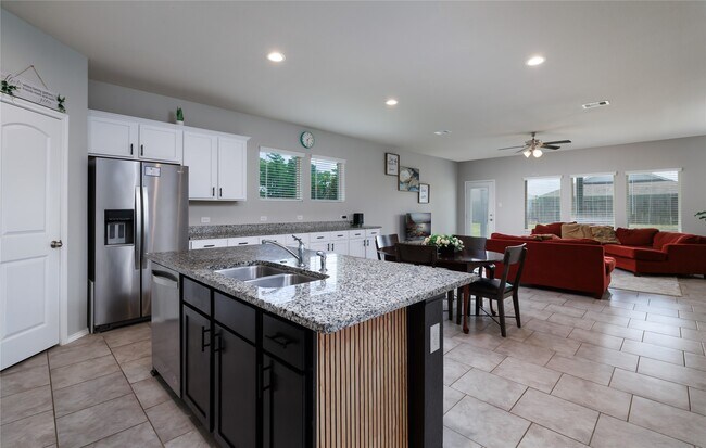 Building Photo - 14105 Redwood Forest Trail