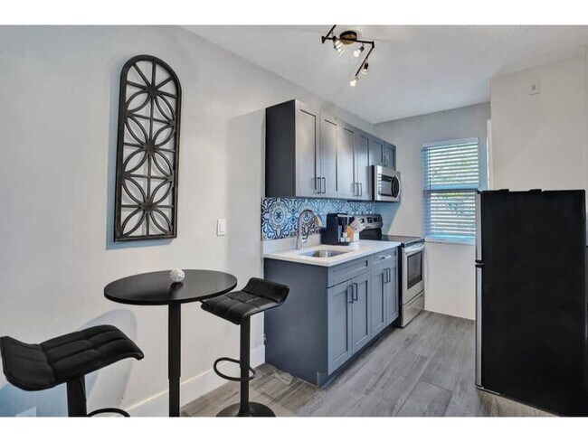 Foto del edificio - 50 Davie Blvd