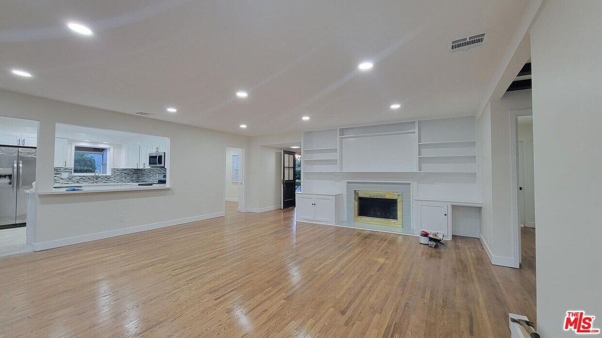 Primary Photo - 3134 Butler Ave