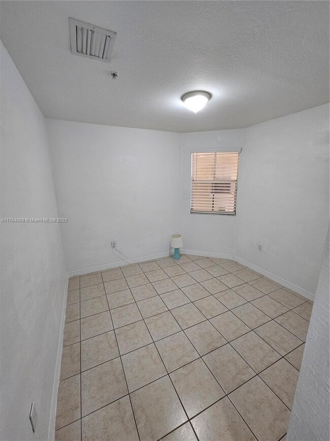 Building Photo - 8882 W Flagler St