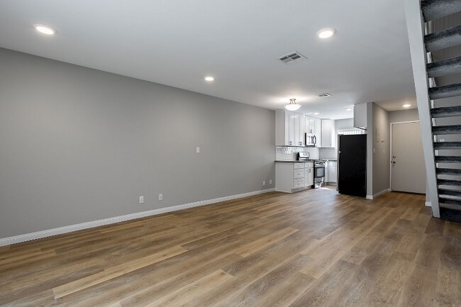 Foto del edificio - 609 N Jackson St