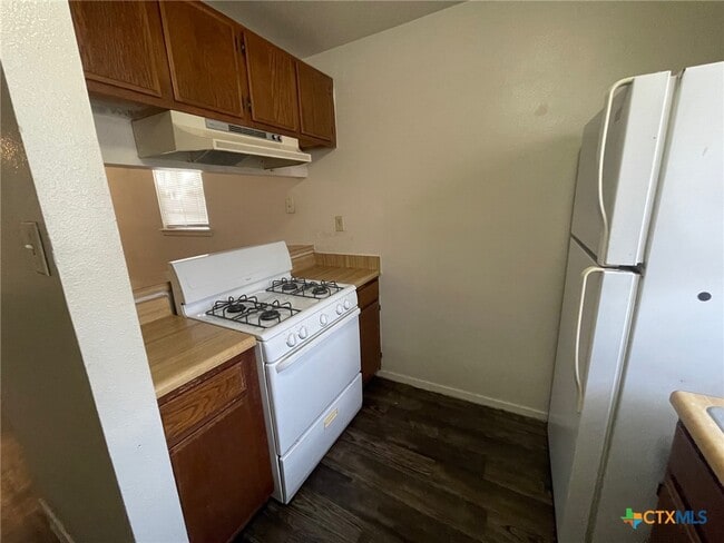 Building Photo - 660 Mill St