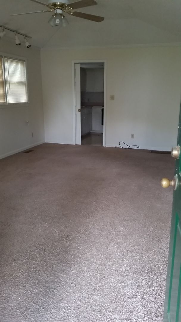 Foto del edificio - 1516 Woodard St