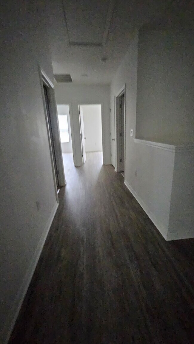 Building Photo - 1630 Primo Ct