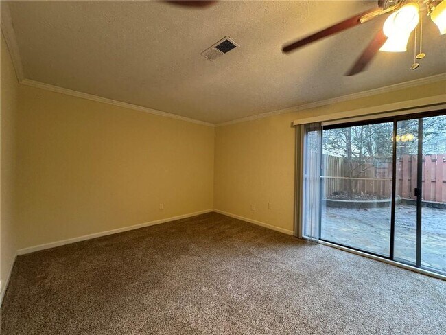 Foto del edificio - 732 Hanover SE Ln