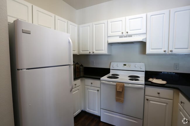 Interior Photo - Islands of Fox Chase