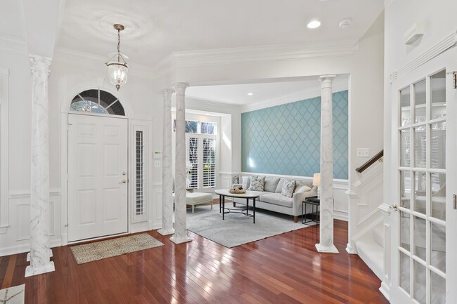 Foto del edificio - 3871 Lewiston Pl