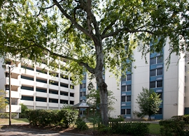 Building Photo - The 400 Apartments