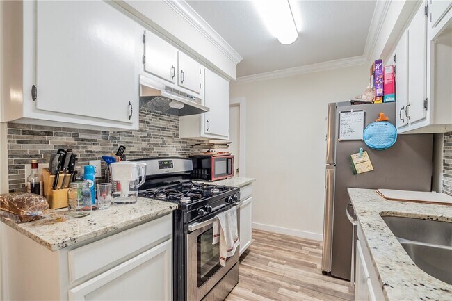 Foto del edificio - 10622 Golden Quail Dr