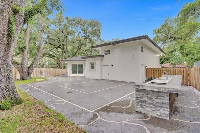 Foto del edificio - 5971 SW 37th Terrace