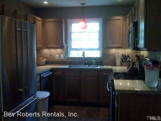 3 br, 2.5 bath House - 2813 Isabella Drive photo'