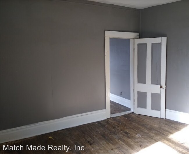 805 10th Ave, Marlinton, WV 24954 Room for Rent in Marlinton, WV