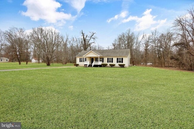 Building Photo - 35355 Hamlin School Ln