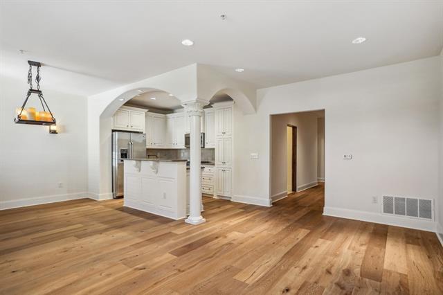 Building Photo - 2510 N Henderson Ave