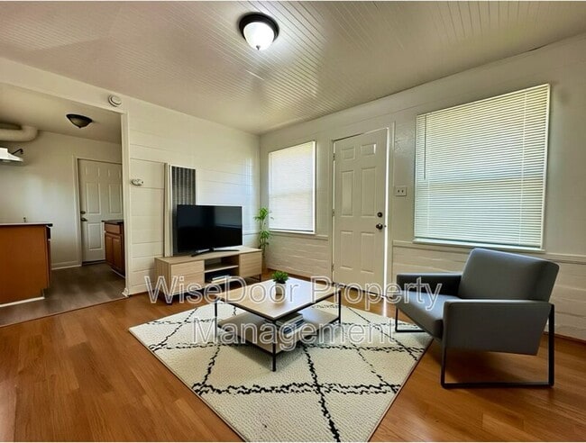 Photo - 12539 Adler Dr Apartment