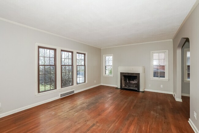 Foto del edificio - 3719 Rolliston Rd