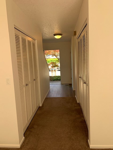 Hallway to pantry/washer and dryer - 18750 NW Nelscott St