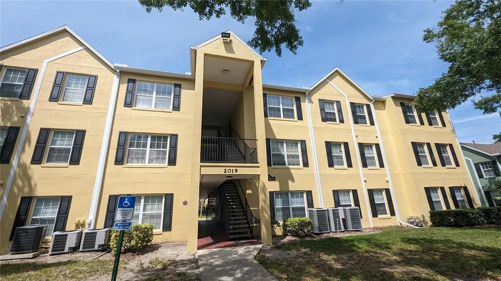 2019 Dixie Belle Dr Unit M, Orlando, FL 32822 Condo for Rent in