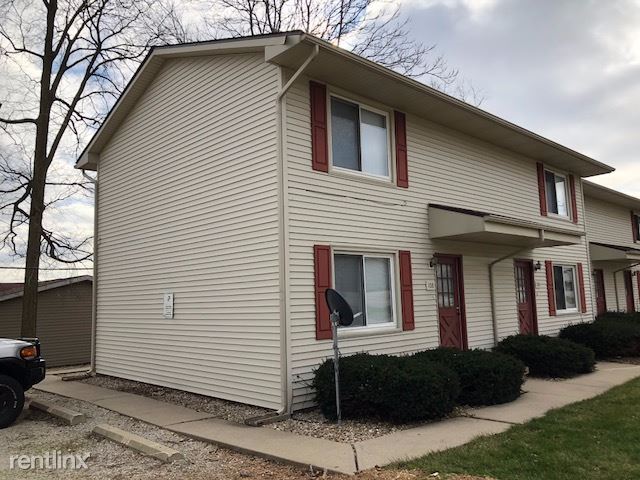 Primary Photo - 2 br, 1.5 bath Apartment - 108 Elm Street
