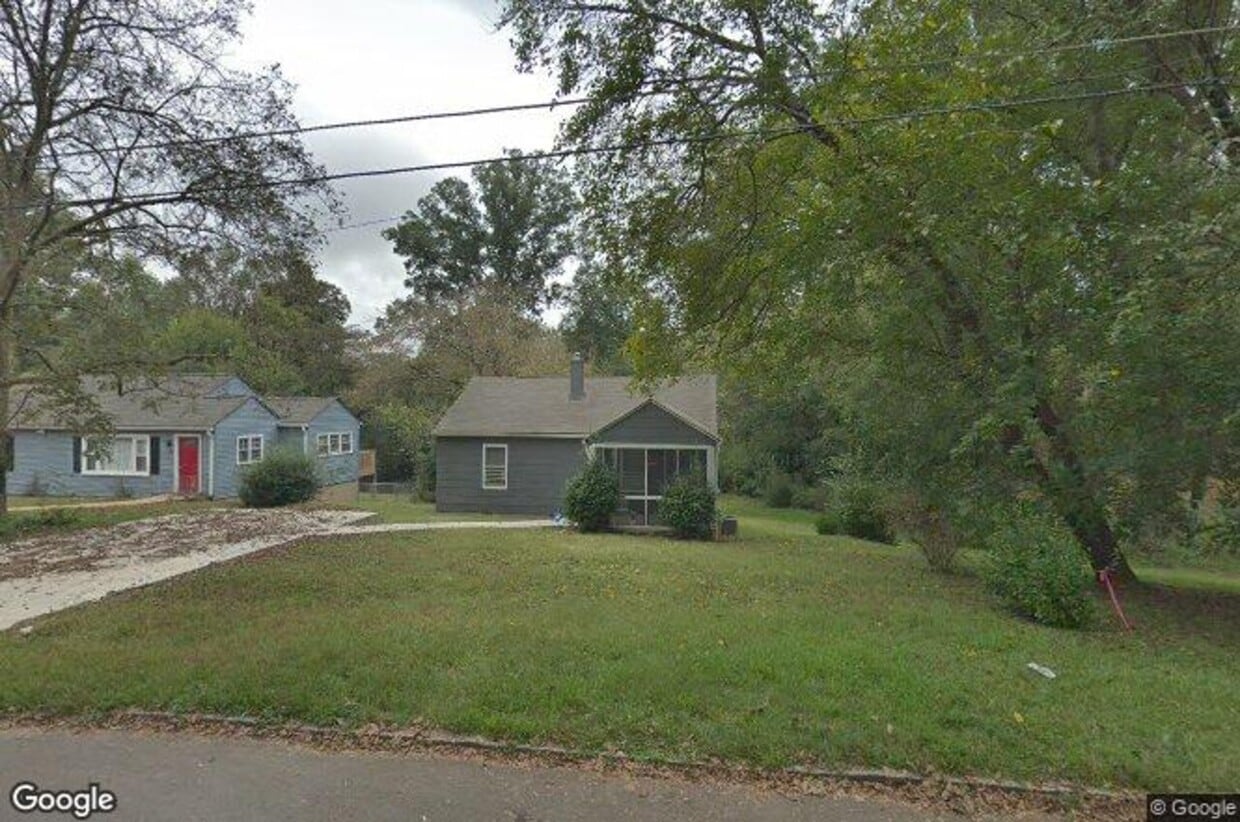 Building Photo - 2108 Barberrie Ln