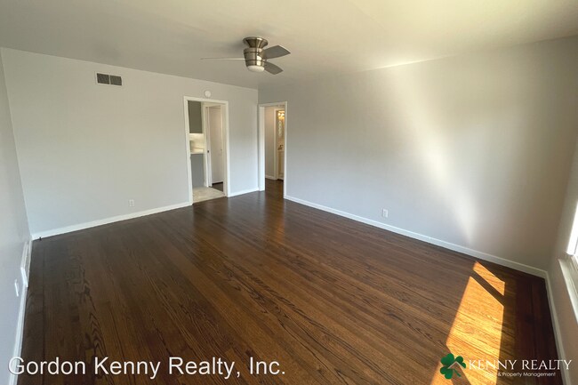 Building Photo - 2 br, 1 bath House - 909 Green Avenue