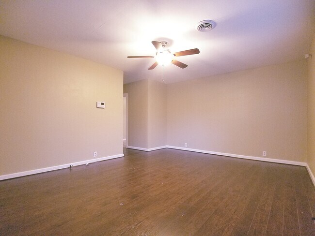 Foto del edificio - 203 Beatrice St