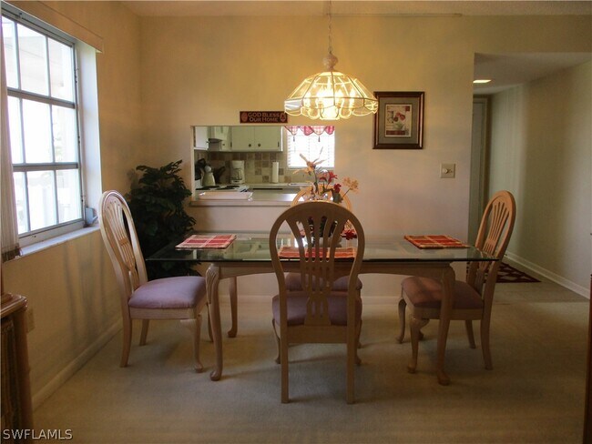 Foto del edificio - 315 St Andrews Blvd