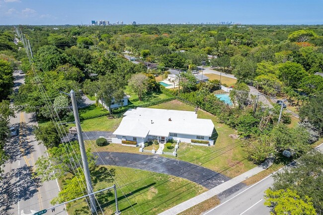 Building Photo - 8145 Southwest 128th Street Apt #8145, Mia...