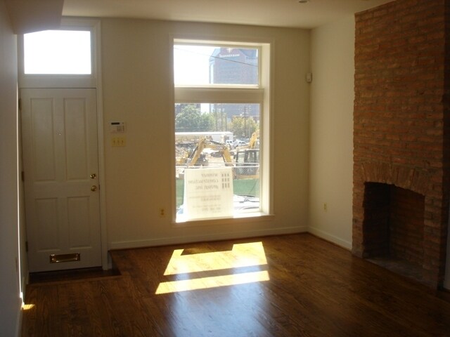 Foto del edificio - 3524 Elliott St