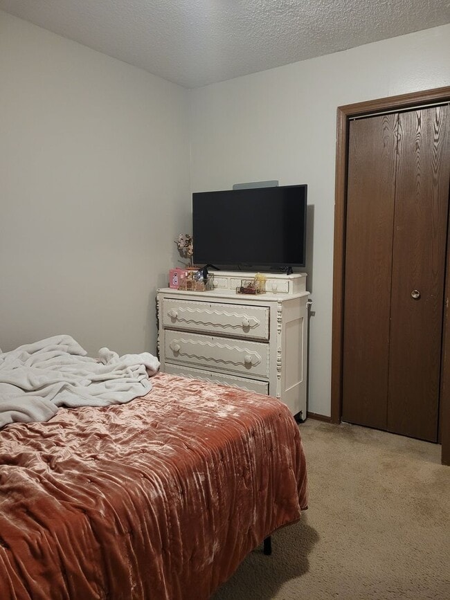 Foto del edificio - One bedroom One bath