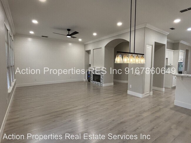 Foto del edificio - 3 br, 2 bath House - 7609 summertime Lane