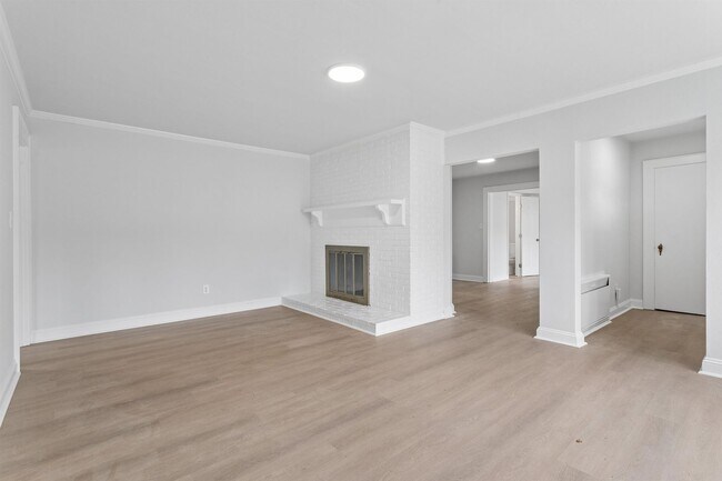 Foto del edificio - Single-Level 3 Bedroom Rental Near Downtown Hampton