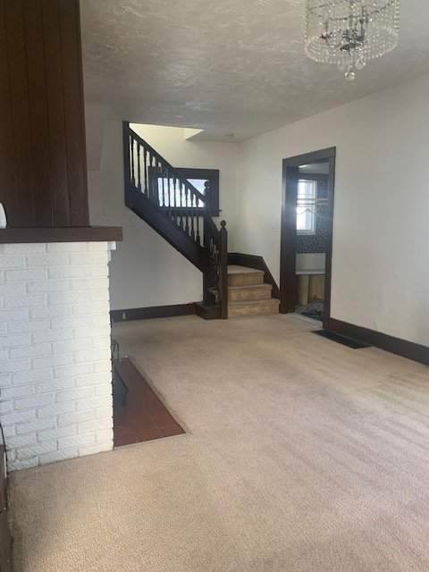 Building Photo - 2027 Bunts Rd