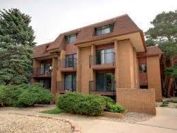 Building Photo - 1065 University Ave