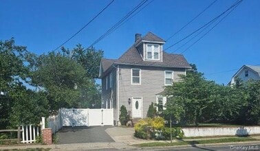 Building Photo - 2309 Milburn Ave