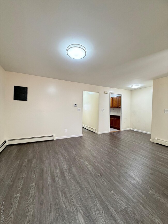 Building Photo - 79-29 153rd St