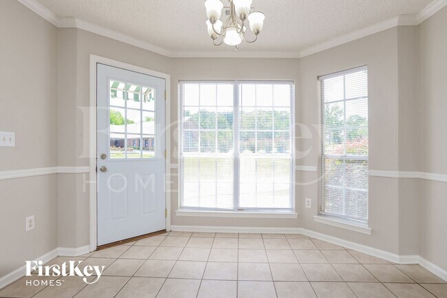 Building Photo - 152 Laurel Woods Dr