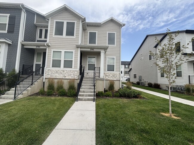 Foto del edificio - 3742 Canyon Falls Dr
