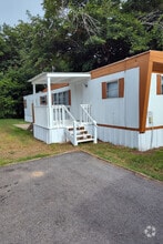 Building Photo - 209 S Ave B