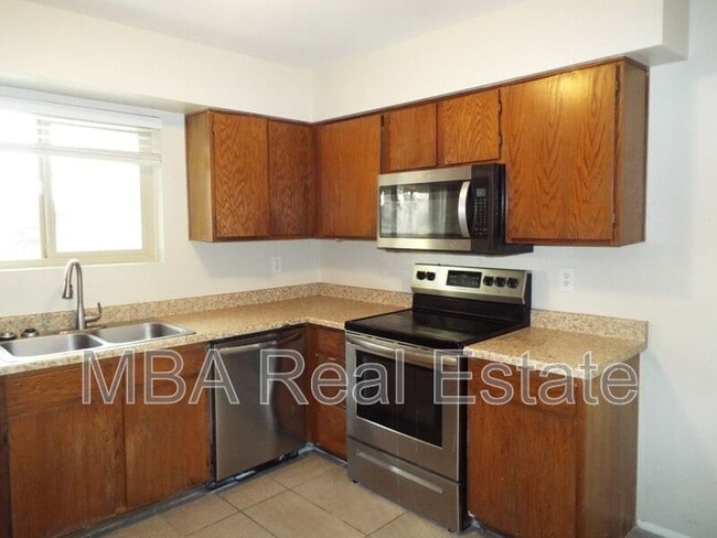 Photo - 3150 E Cicero St Apartment